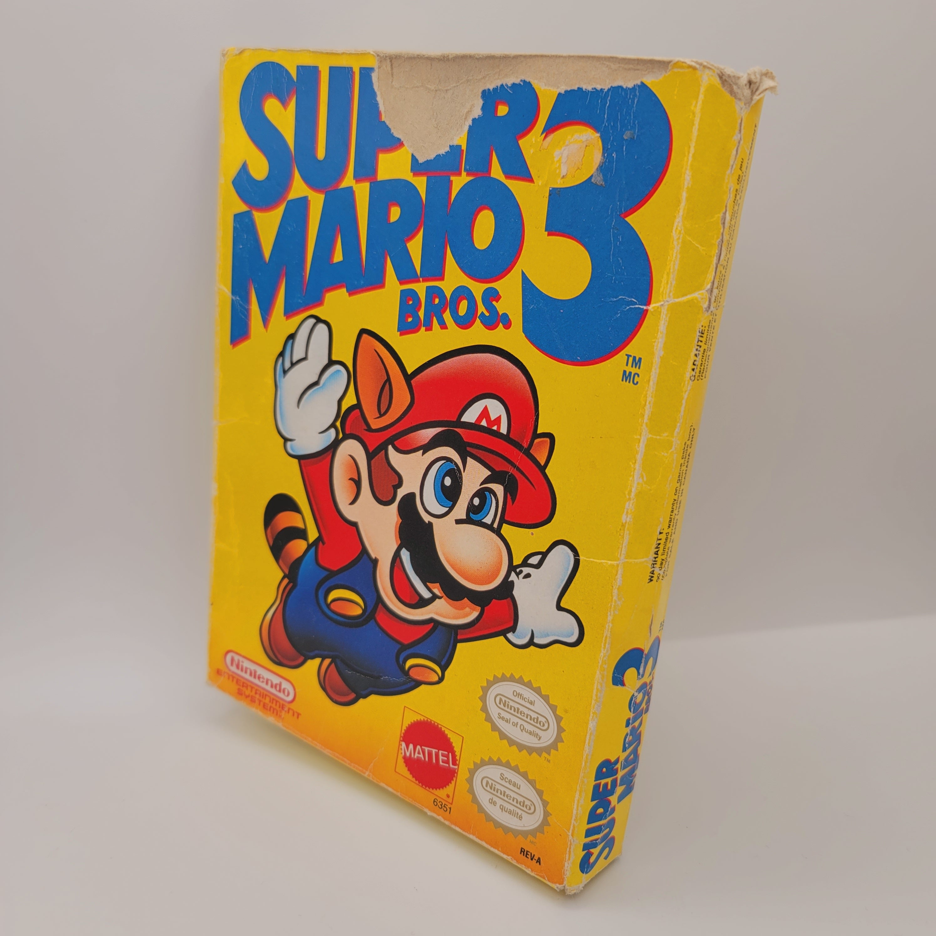 NES - Super Mario Bros 3 (Complete In Box / D / With Manual)