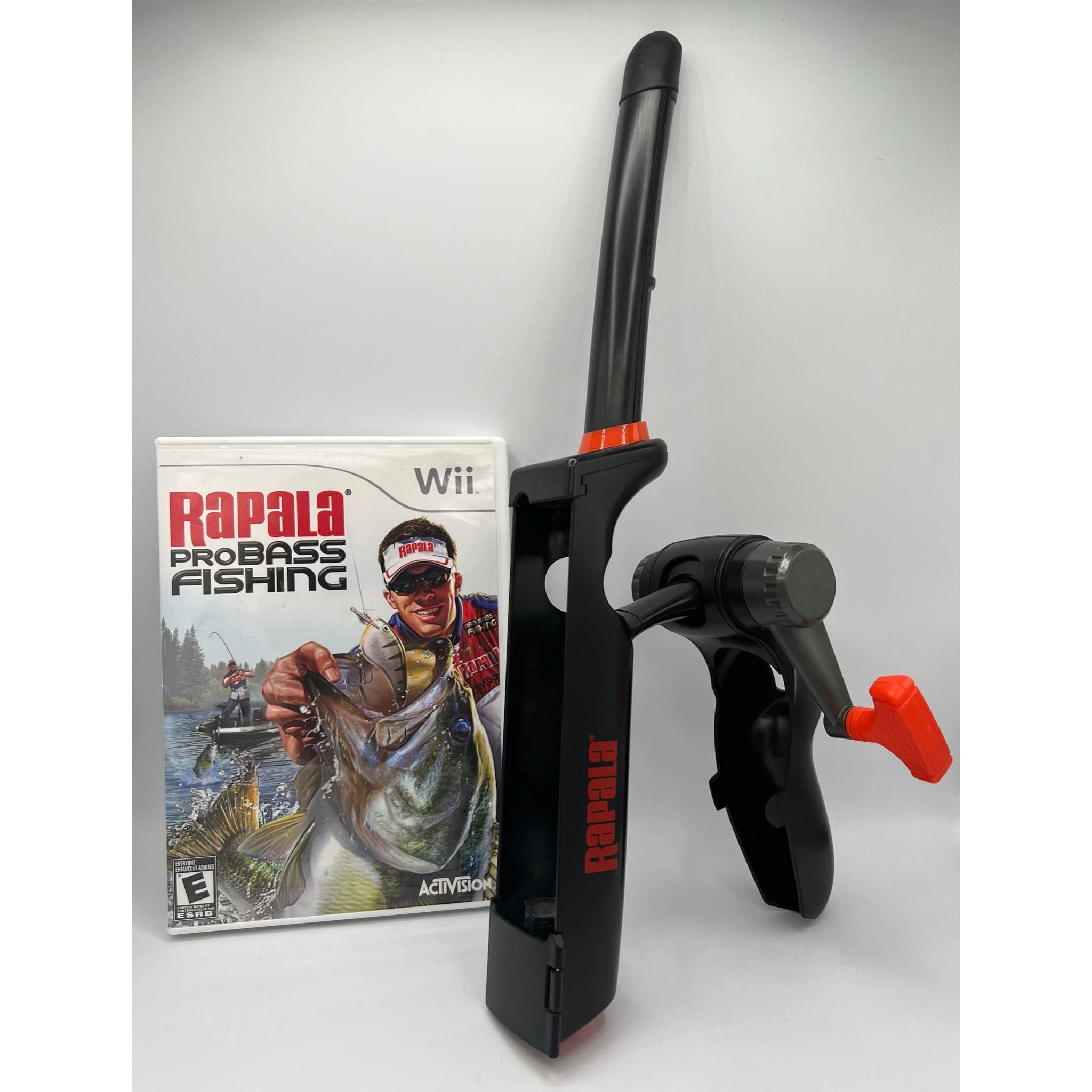 Wii - Rapala Pro Bass Fishing avec canne à pêche